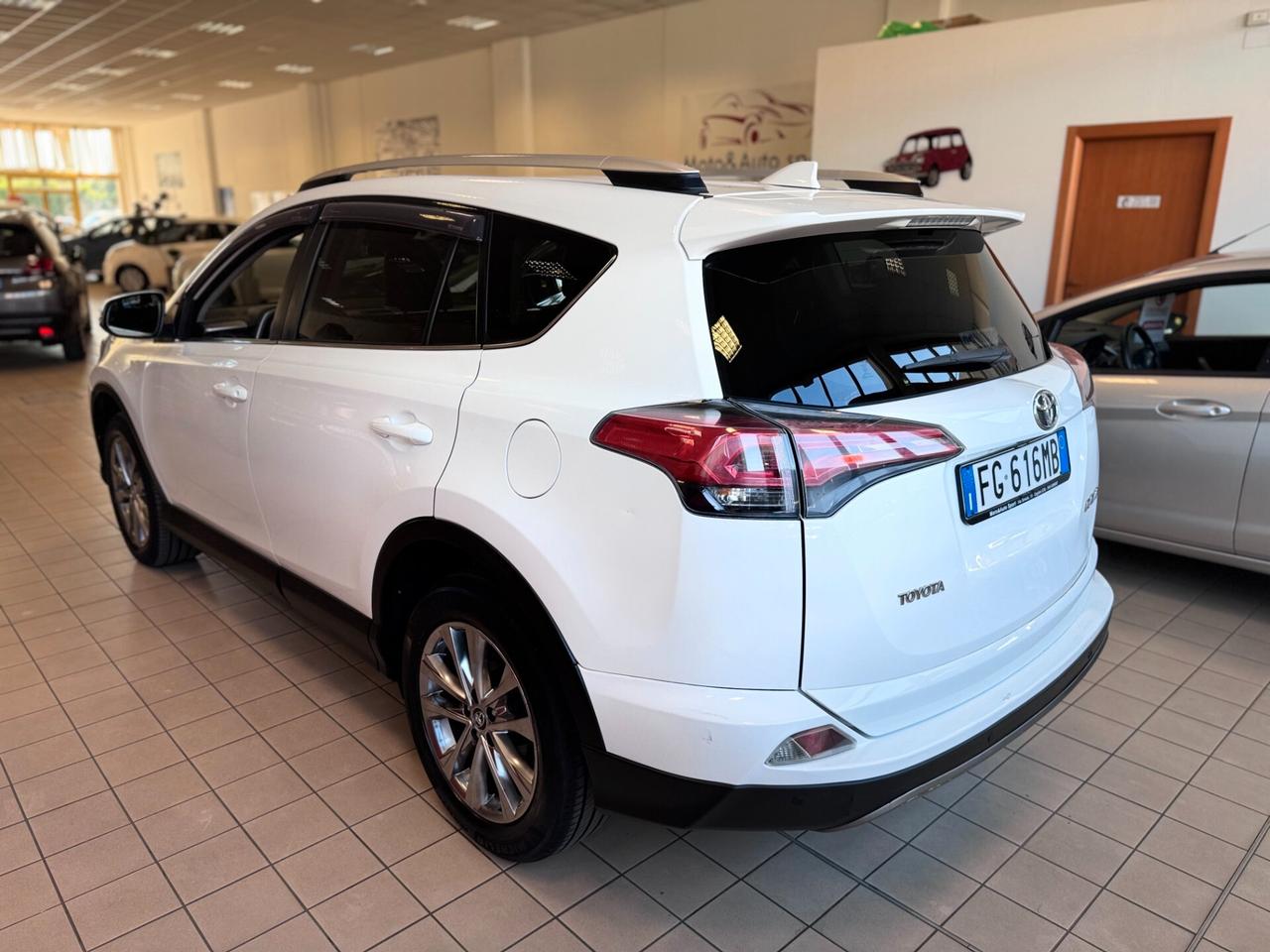 Toyota RAV 4 RAV4 2.0 D-4D 2WD Lounge