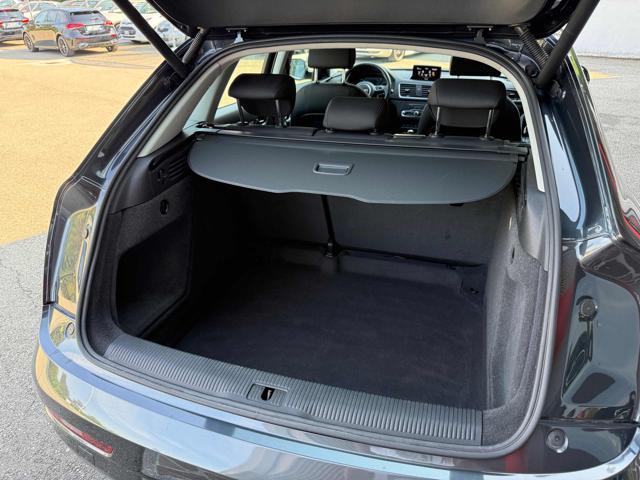 AUDI Q3 2.0 TDI 150 CV Sport