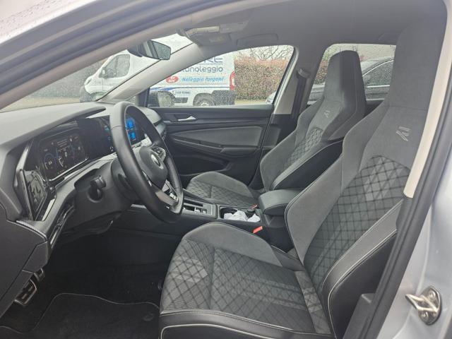 VOLKSWAGEN Golf 1.5 eTSI 150 CV EVO ACT DSG R-Line