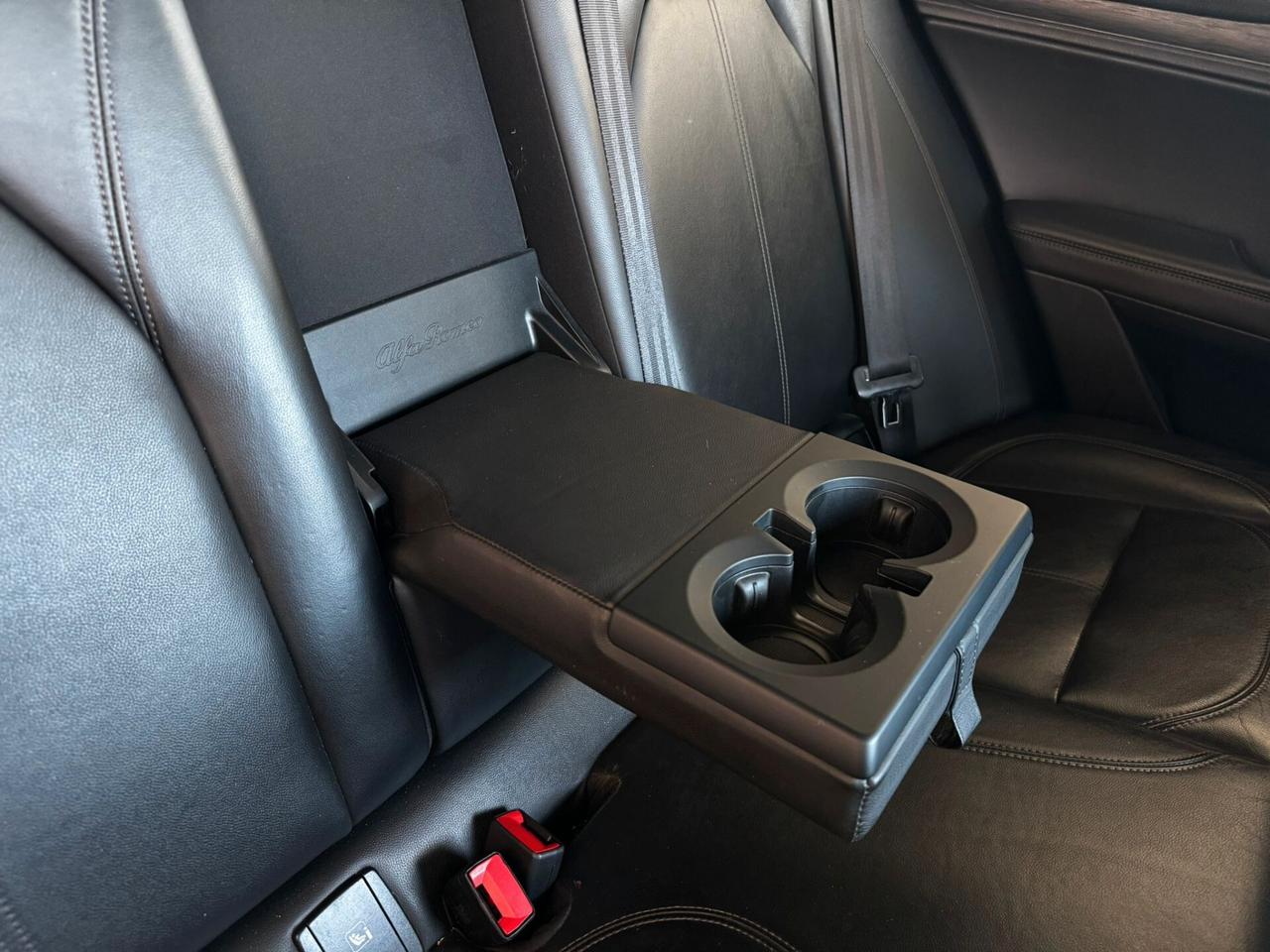 Alfa Romeo Stelvio 2.2 Turbodiesel 180 CV AT8 Q4 Executive