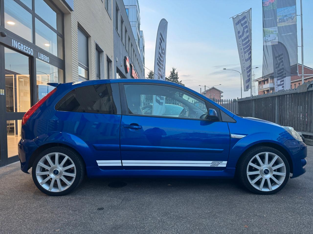 Ford Fiesta 2.0 16V 3p. ST