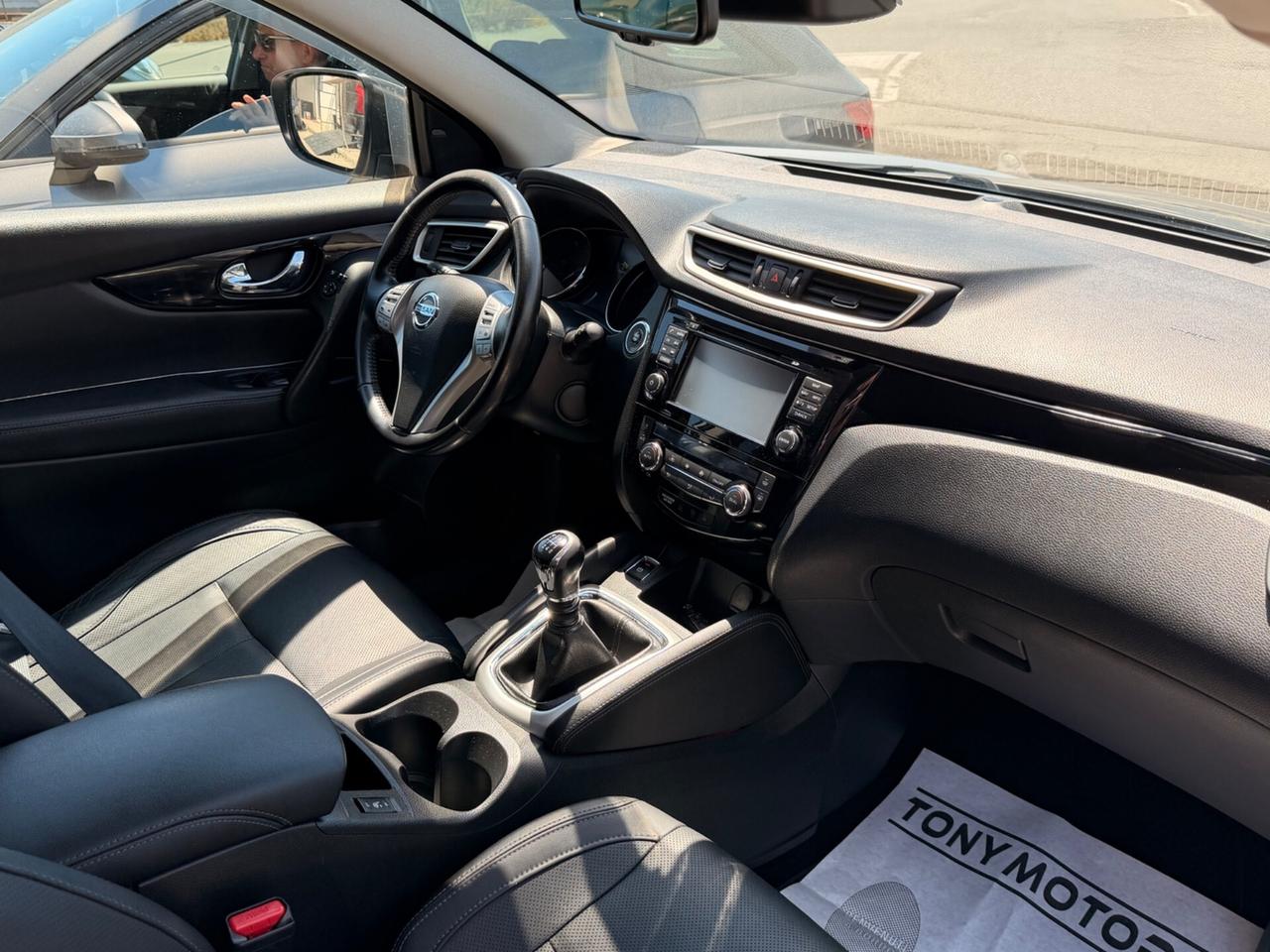 Nissan Qashqai 1.6 dCi 4WD Tekna