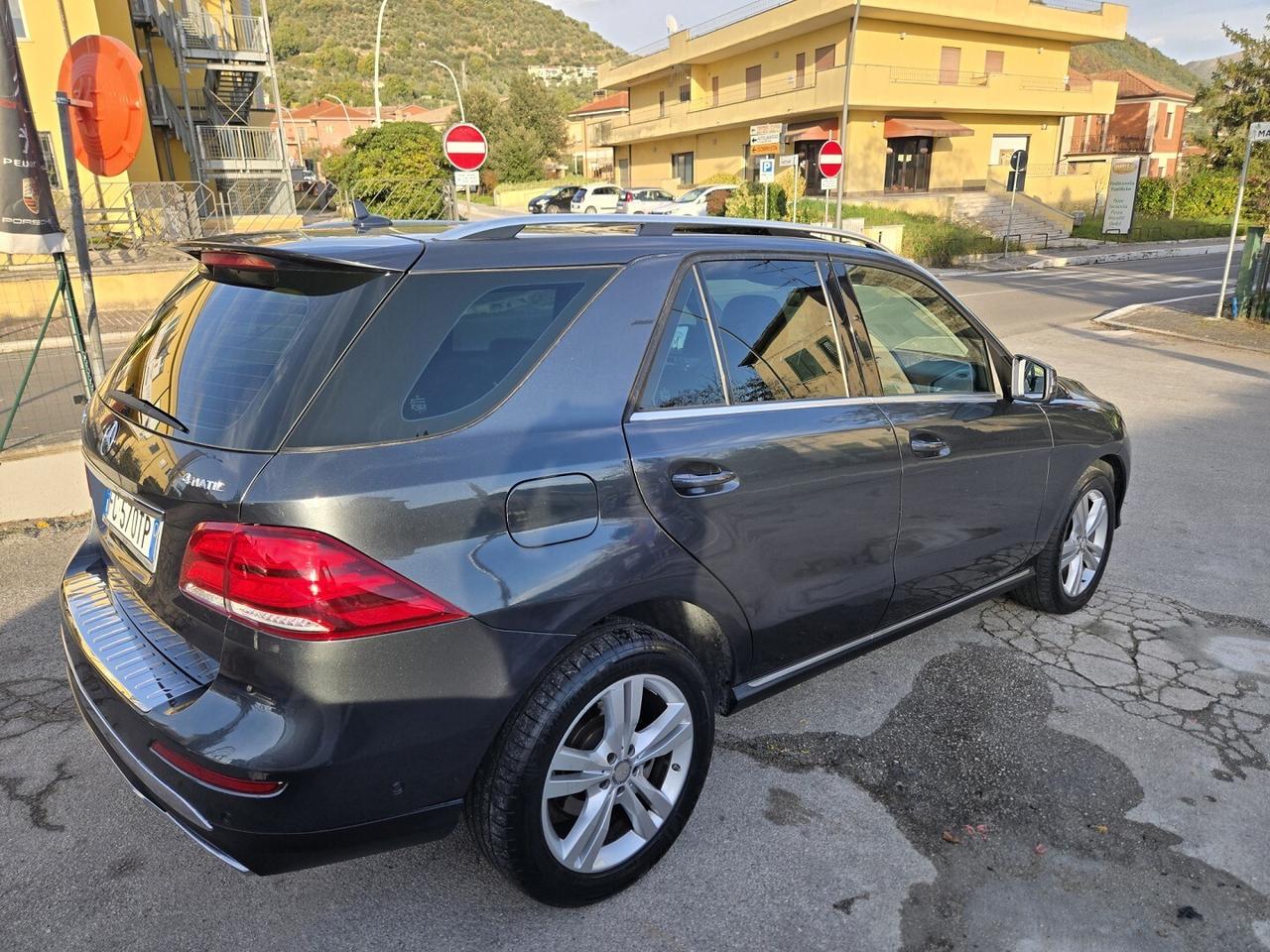 MERCEDES BENZ GLE 250D TETTO PELLE NAVI