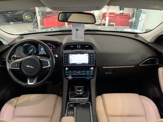 JAGUAR F-Pace 2.0 D 180 CV aut. Prestige