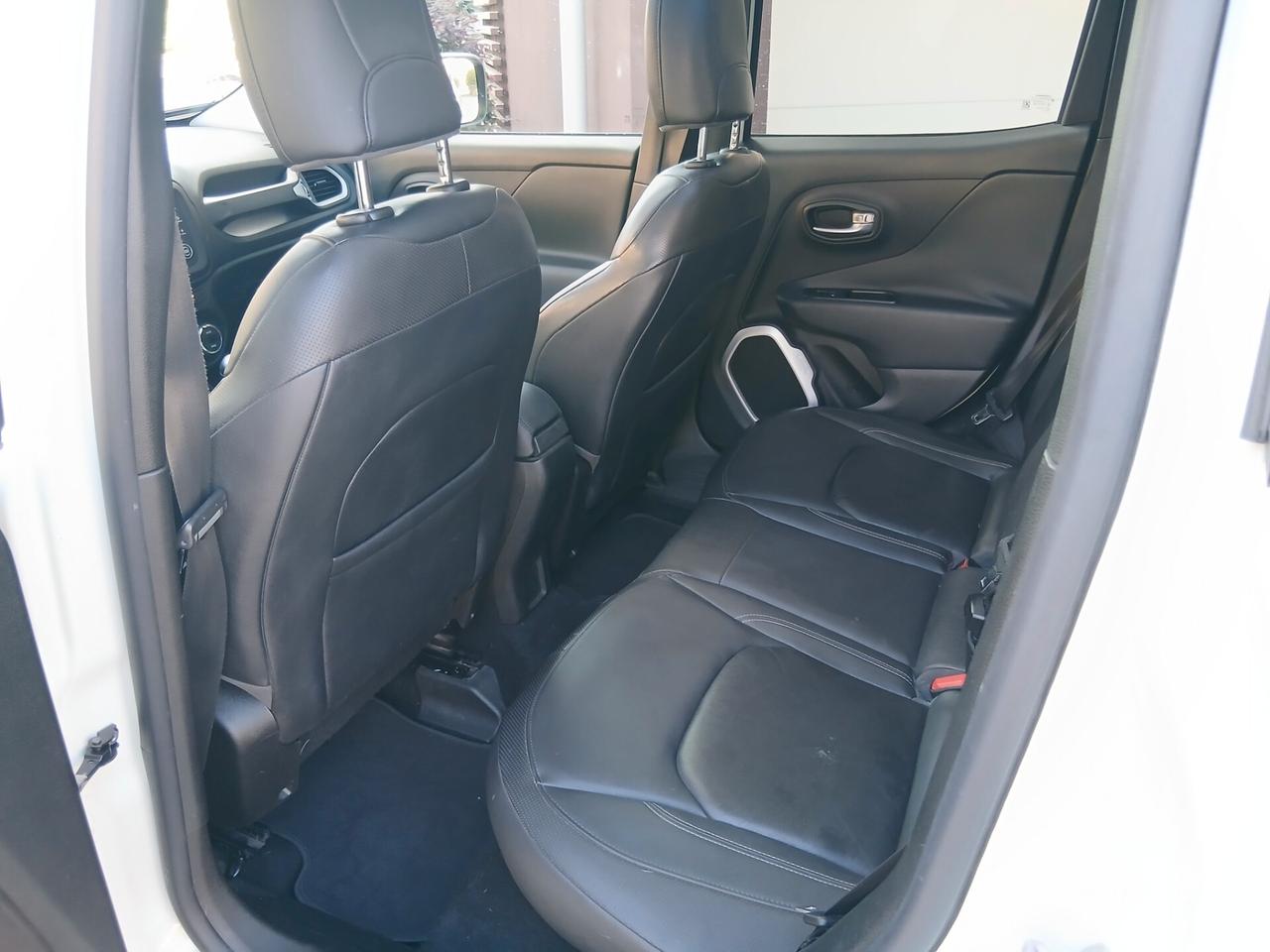 Jeep Renegade 1.4 MultiAir Limited FULL optional tua a € 199 mese