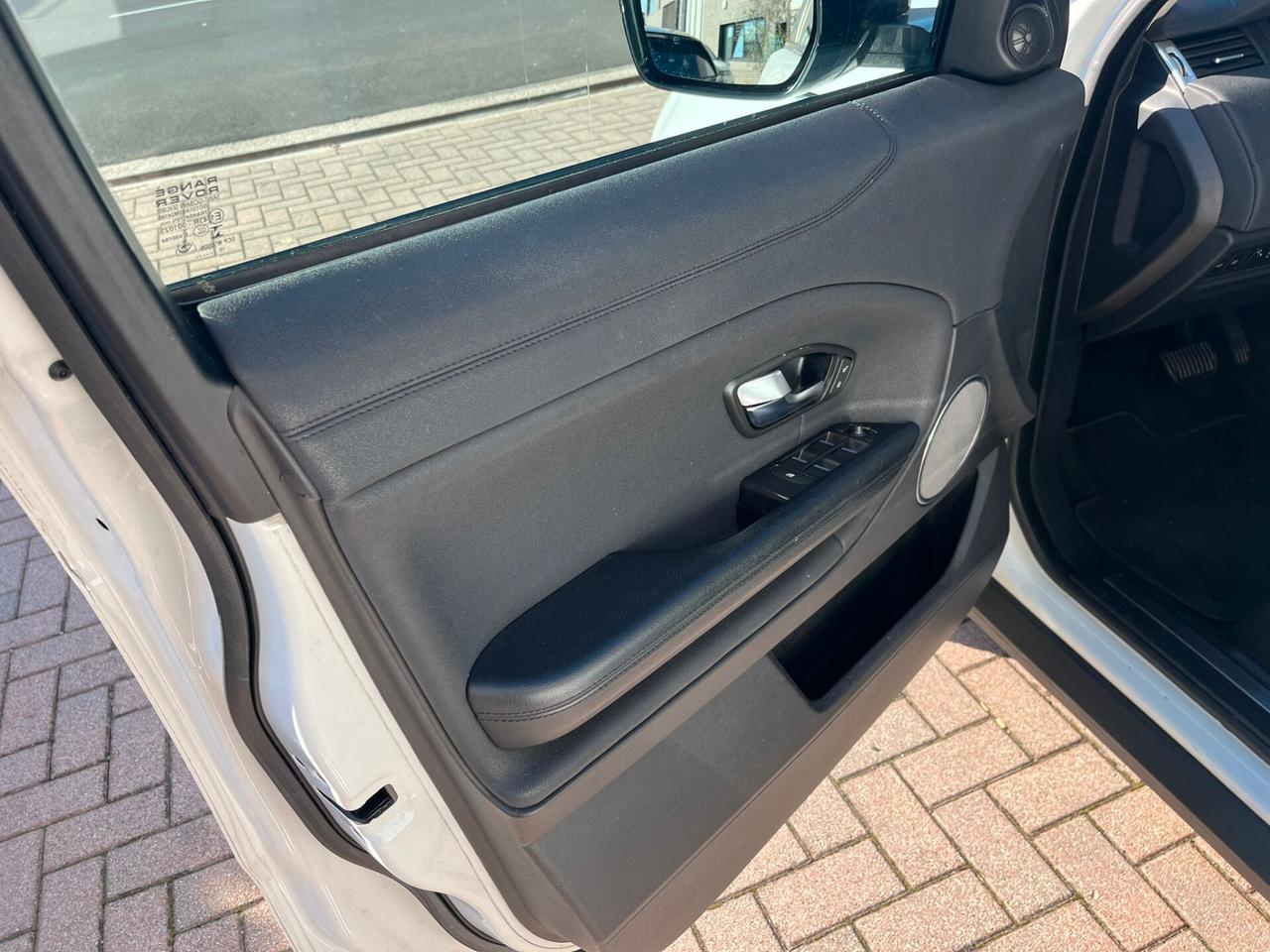 Land Rover Range Evoque 2.0 TD4 150 CV autocarro