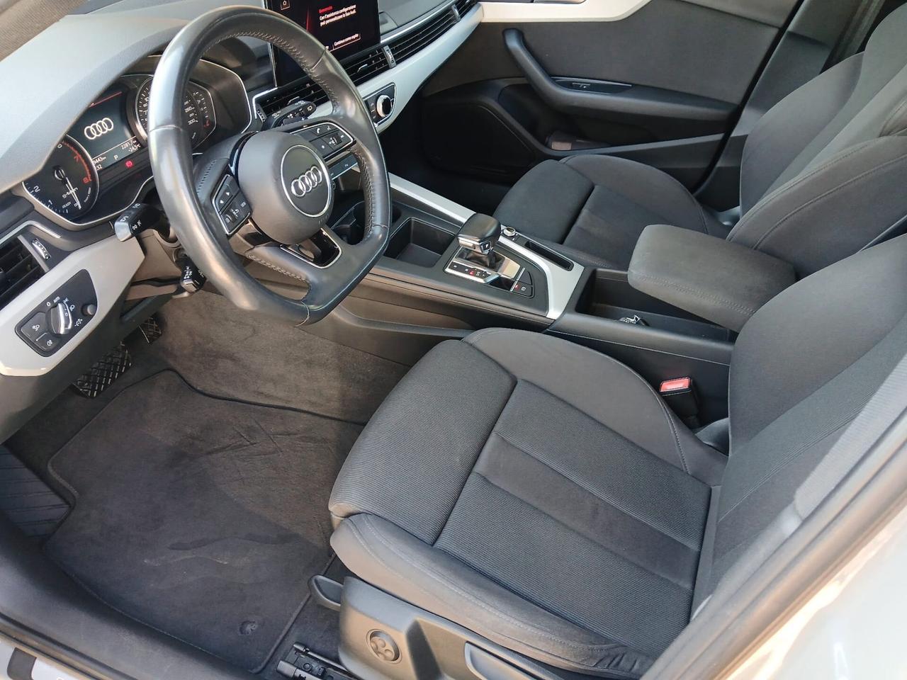 Audi A4 Avant 40 g-tron S tronic line edition metano