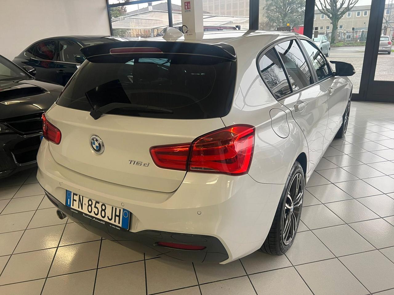 Bmw 116 116d 5p. Msport