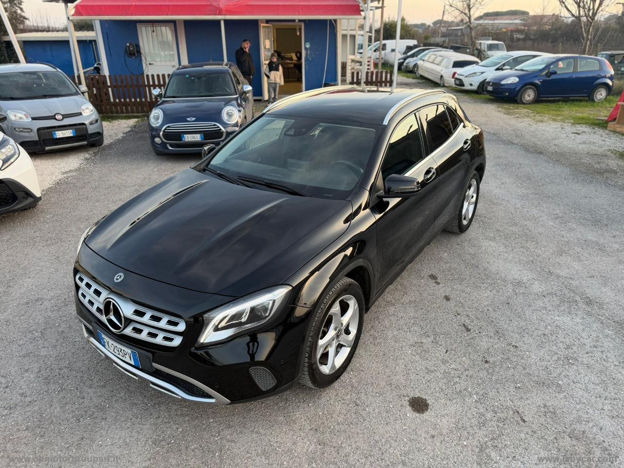MERCEDES-BENZ GLA 200 d Automatic Sport