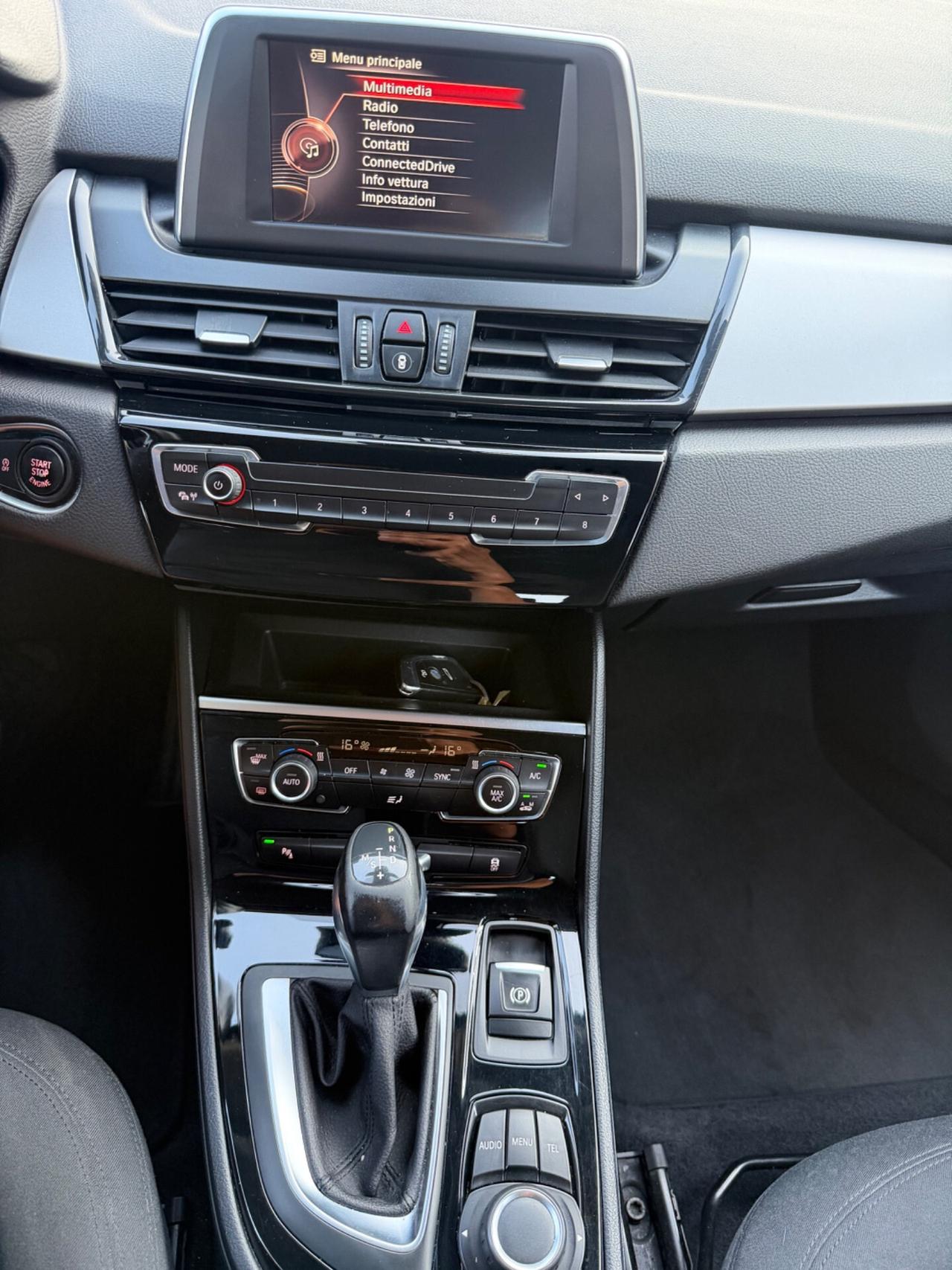 Bmw 218 218d Advantage