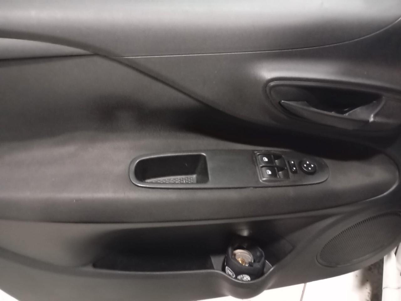 Fiat Punto del 2014 -BENZINA GPL FINO AL 2035-