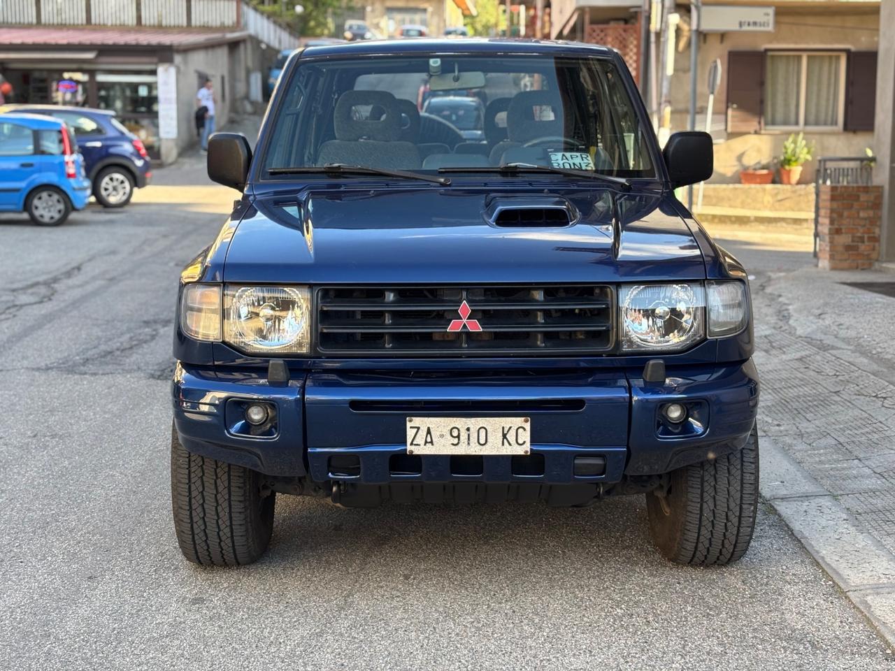 Mitsubishi Pajero 2800 gls target