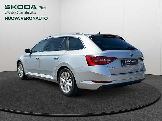 SKODA Superb 2.0 TDI 150 CV SCR DSG Wagon Executive