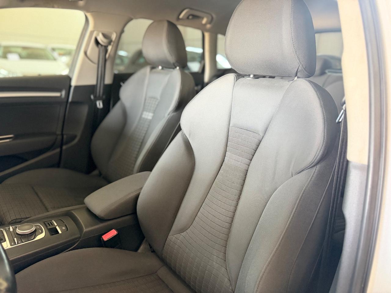 Audi A3 1.6 TDI S tronic Ambition NEOPATENTATI