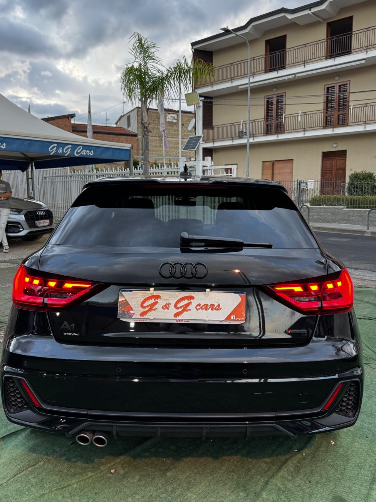 Audi A1 SPB 40 TFSI S tronic line edition