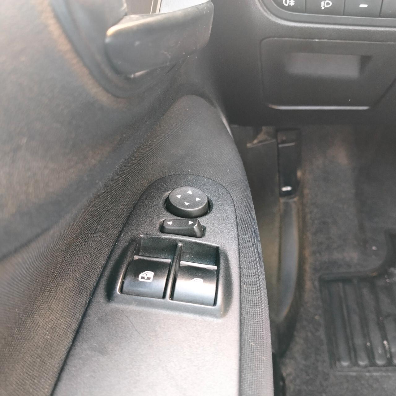 Fiat Punto 1.2 8V 5 porte Street