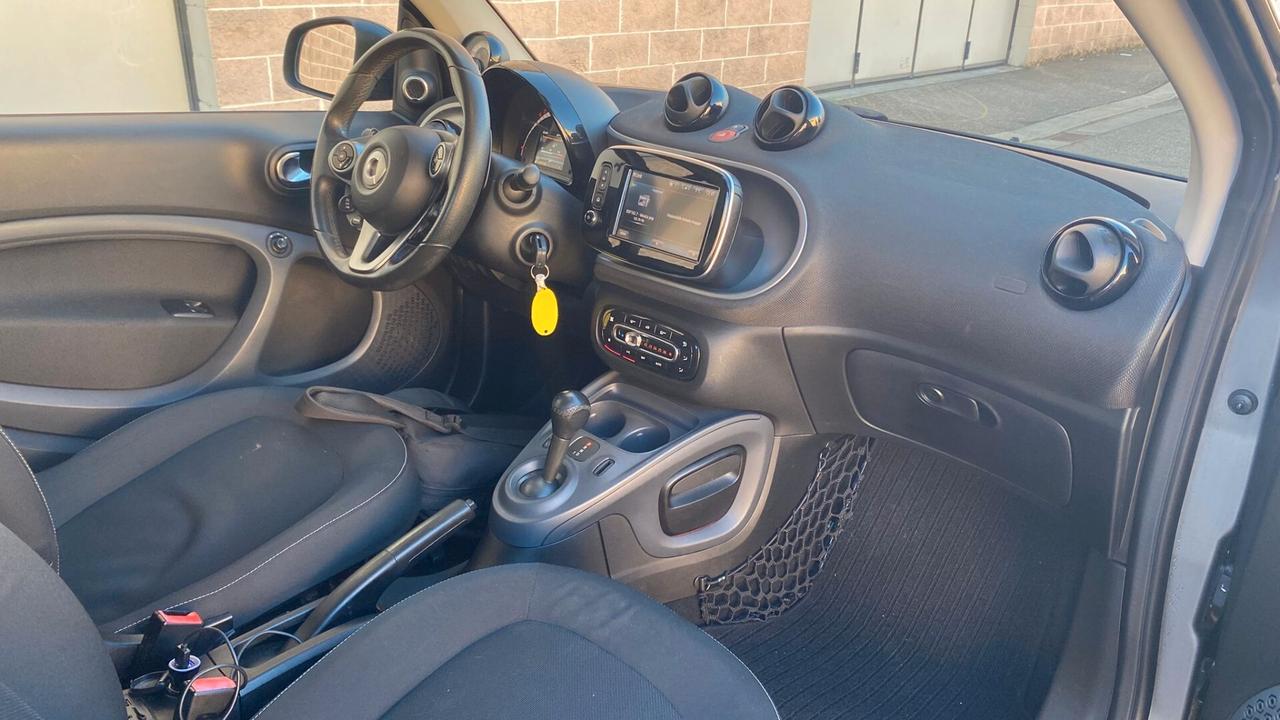 Smart ForTwo 90 0.9 Turbo twinamic JBL automatico