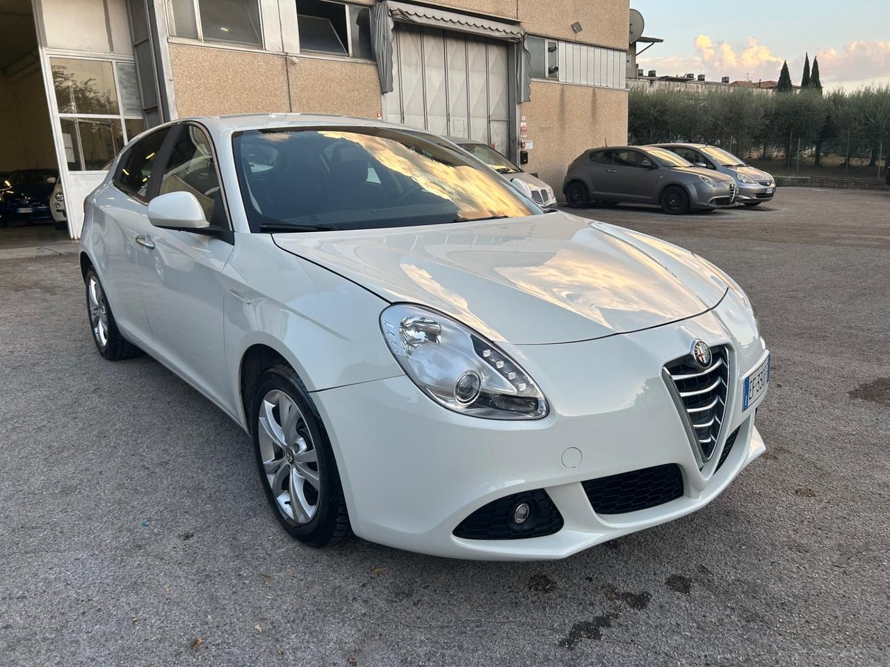 Alfa Romeo Giulietta 1.6 JTDm-2 105 CV
