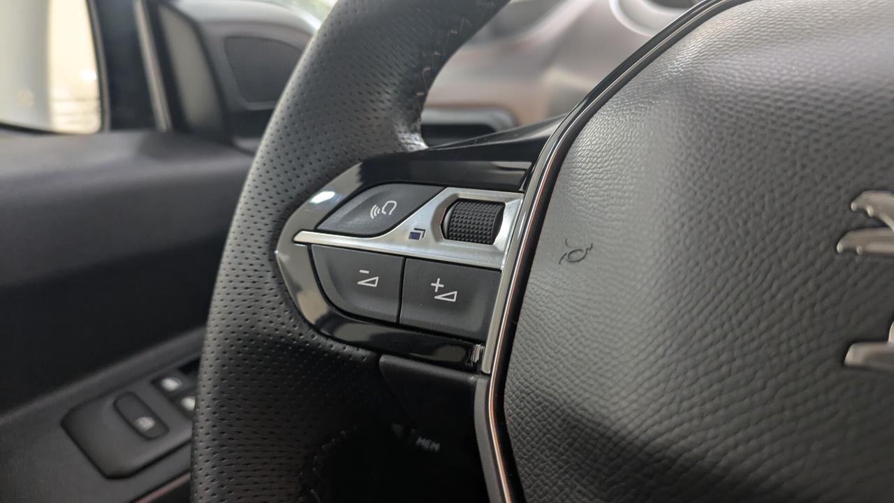 Peugeot Rifter BlueHDi 130 S&S EAT8 GT Line Standard