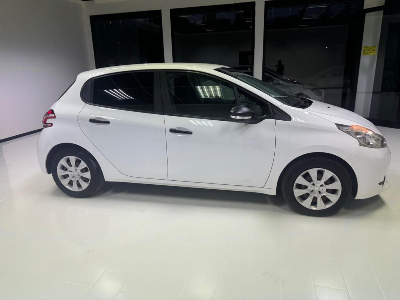 Peugeot 208 PureTech 68 5 porte Access