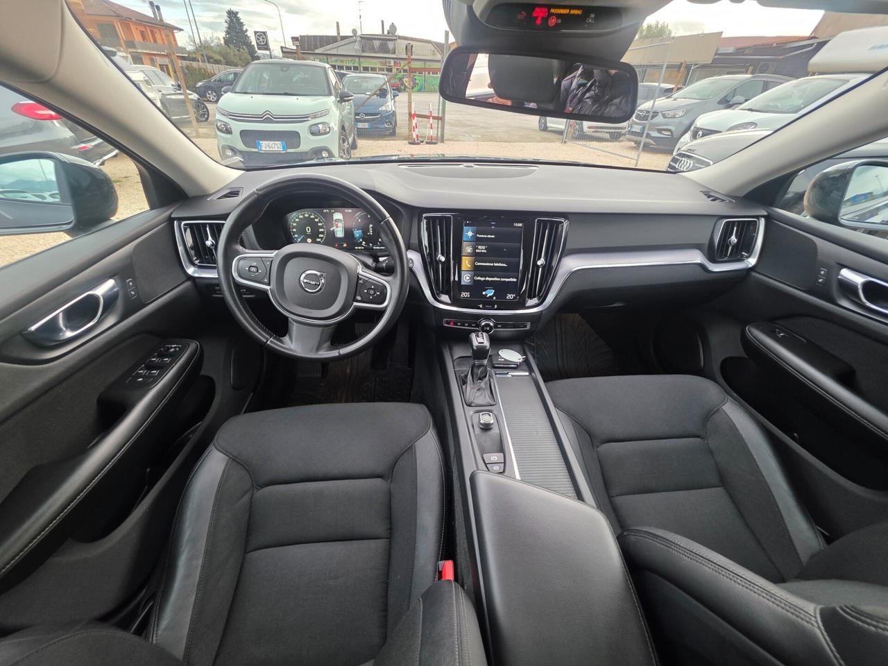 Volvo V60 D3 Geartronic R-design 12 mesi Garanzia