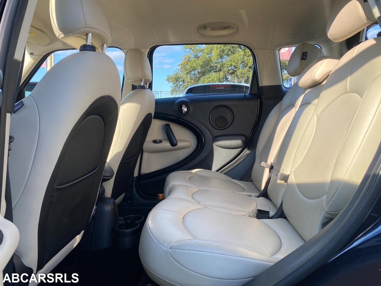 MINI - Countryman - Cooper D Automatica - NEOPATEN