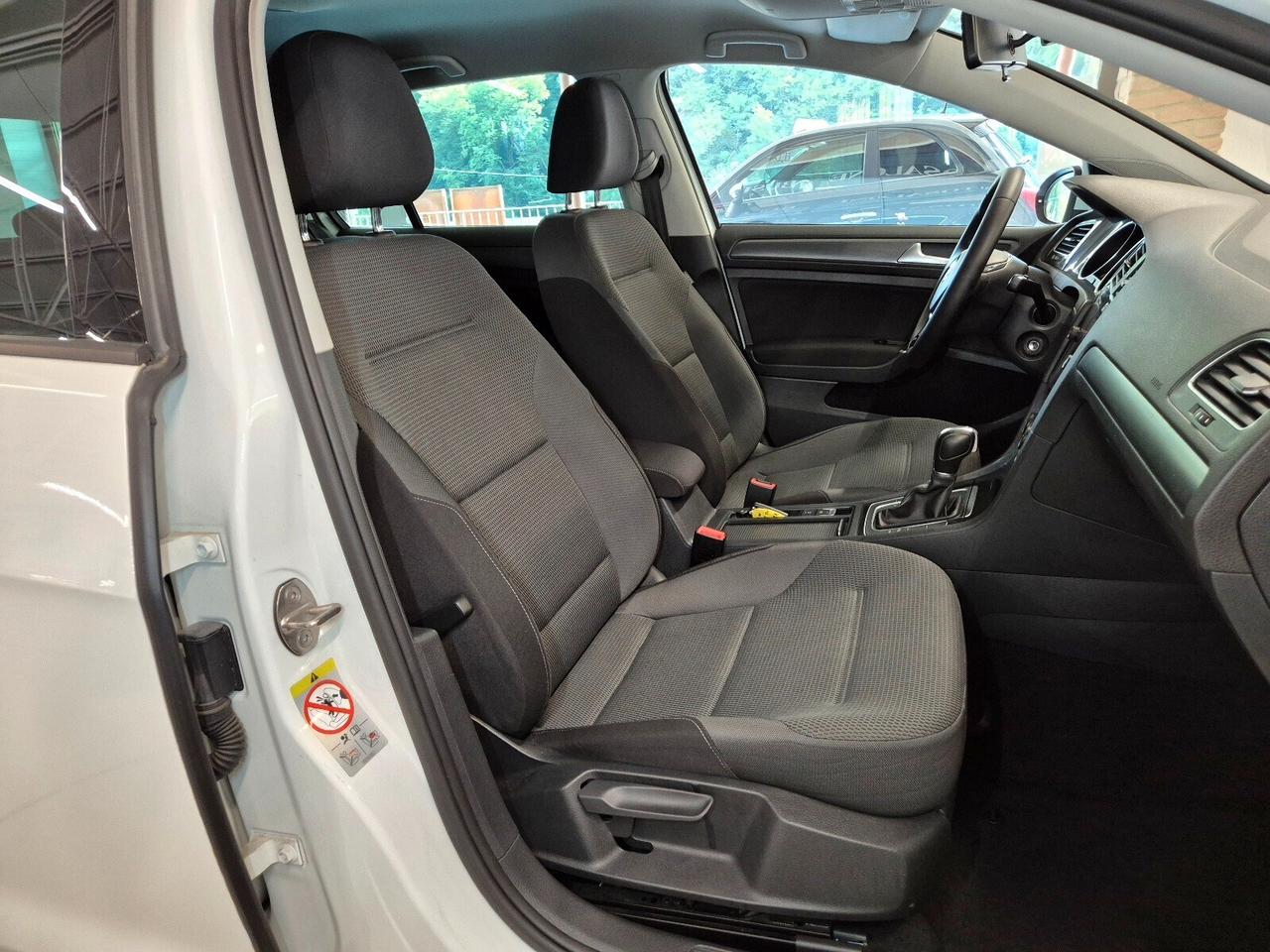 Volkswagen Golf 1.0 TSI 110 CV DSG 5p. Business ** tagliandi **