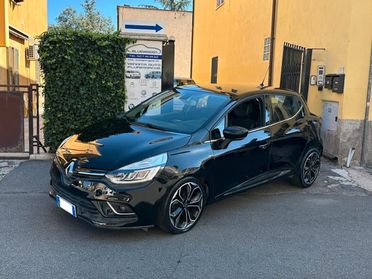 Renault Clio TCe 12V 75 CV 5 porte Moschino UNICOPROPRIETARIO FINANZIABILE