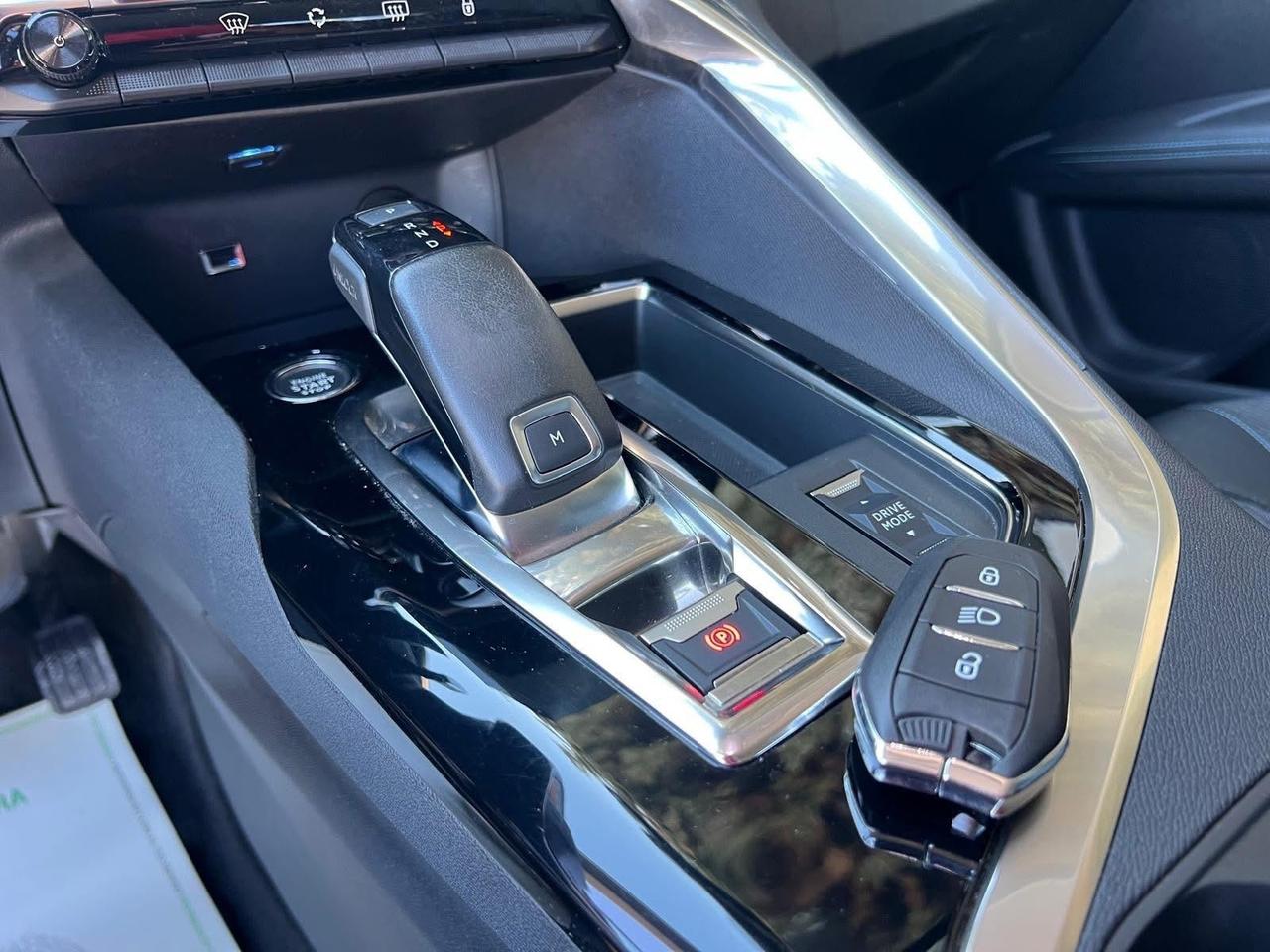 Peugeot 3008 HDi 130 EAT8 Allure Pack