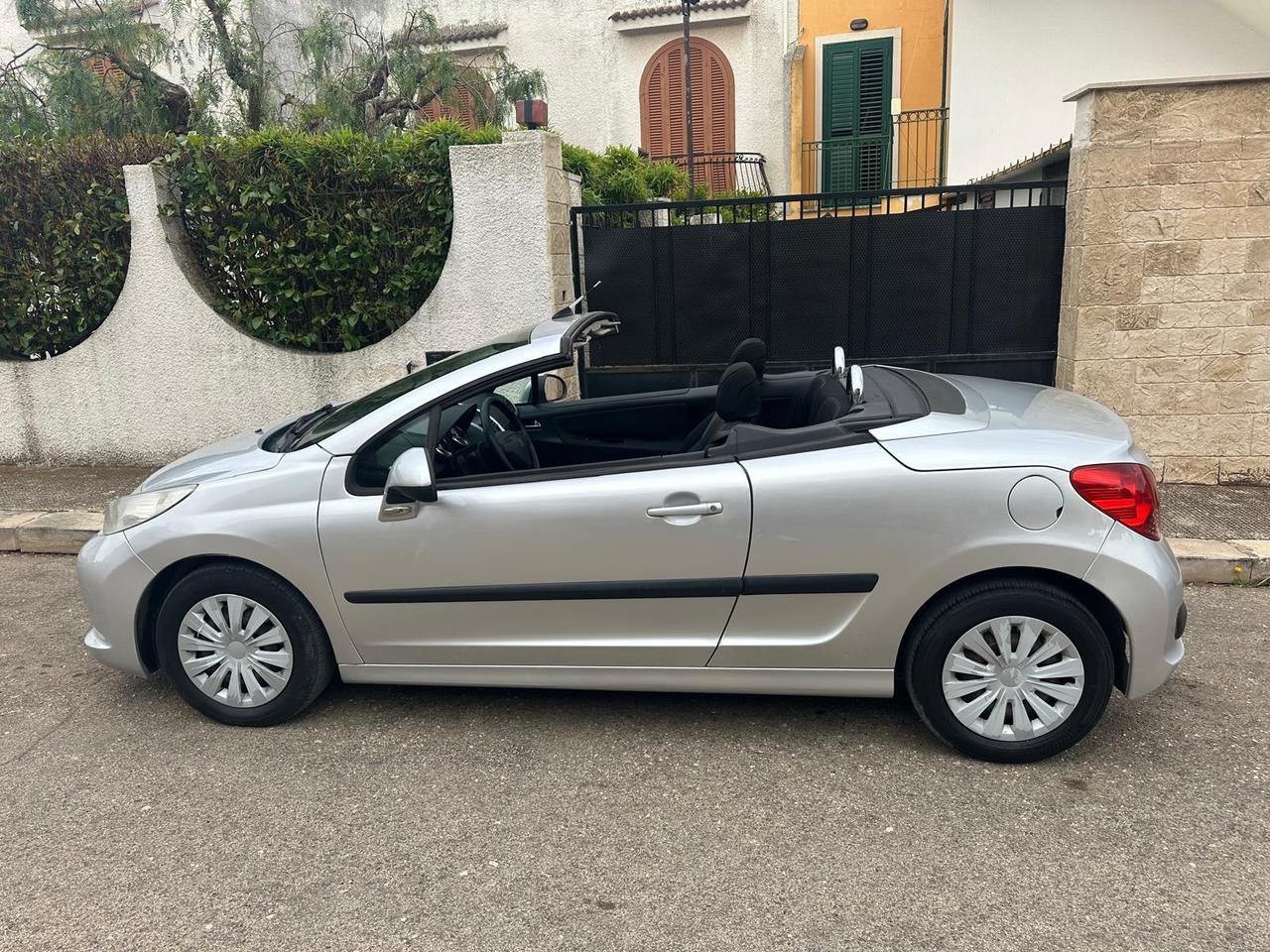 Peugeot 207 cc 1.6 HDi 110CV