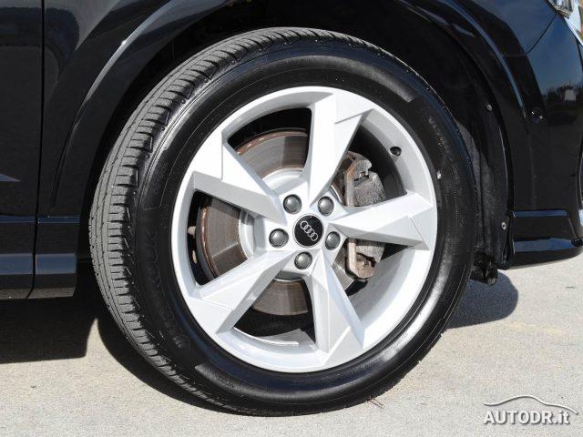 AUDI Q3 SPB 45 TFSIe S-Tronic S-Line LED, Navi, Cerchi 19"