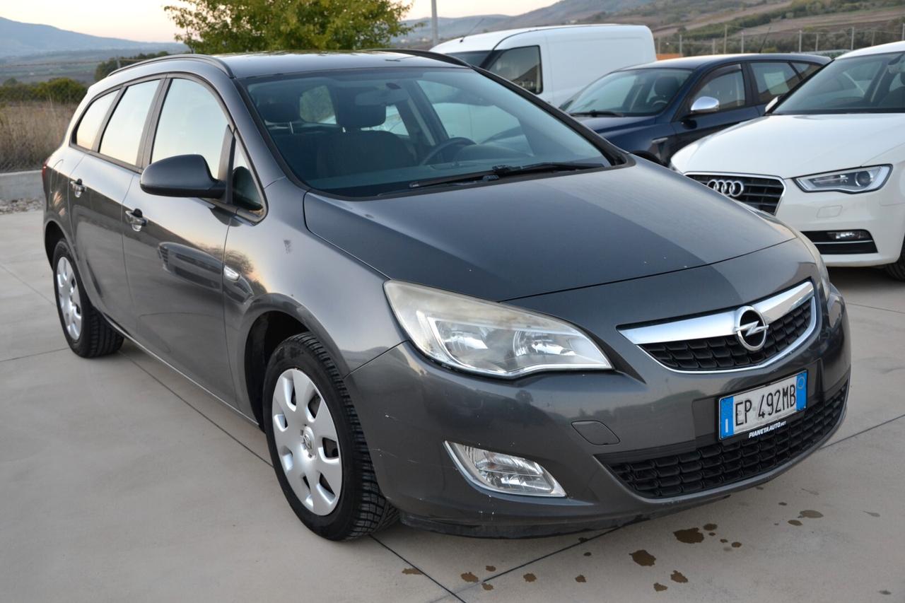 Opel Astra 1.7 CDTI 110CV Sports Tourer '12