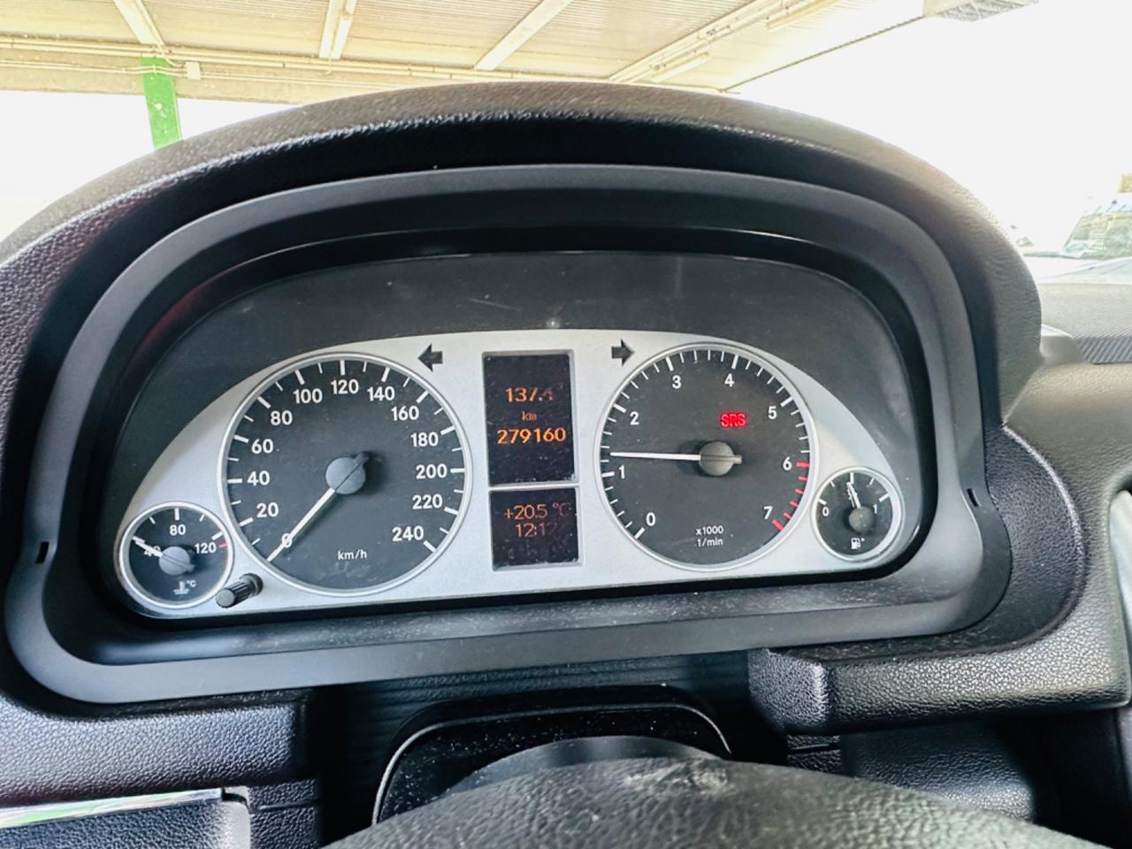 Mercedes-benz B 180 BlueEFFICIENCY Premium