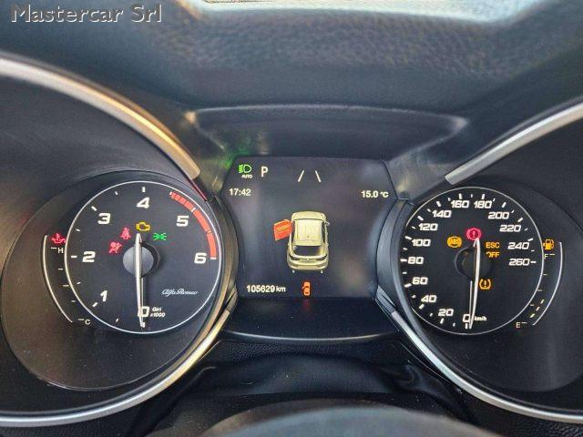 ALFA ROMEO Stelvio Stelvio 2.2 t Executive Q4 190cv auto - GC399FS