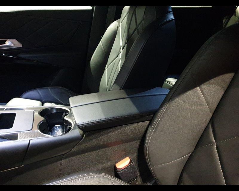 DS DS 7 1.6 225CV E-Tense Rivoli