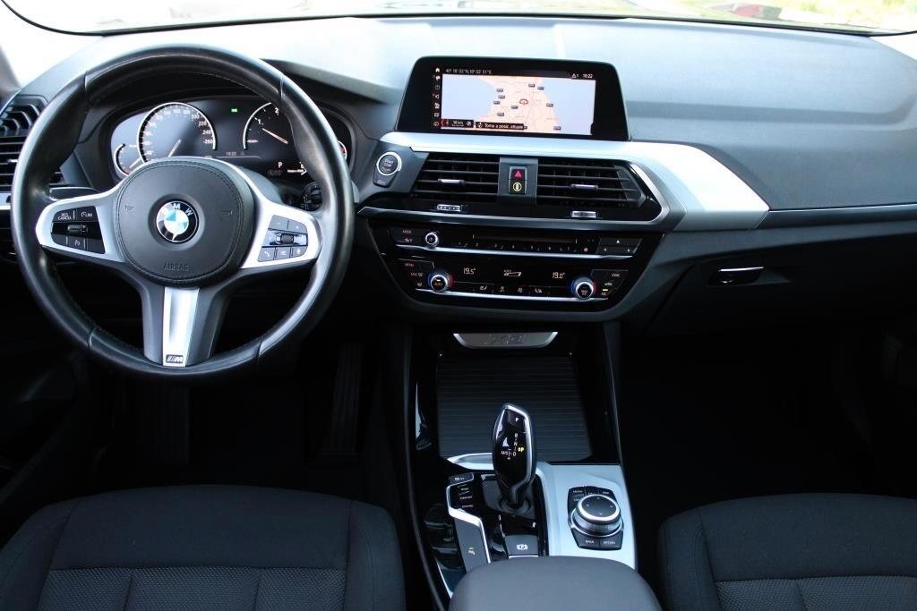 BMW X3 sDrive 18d Aut. *LED *Carplay