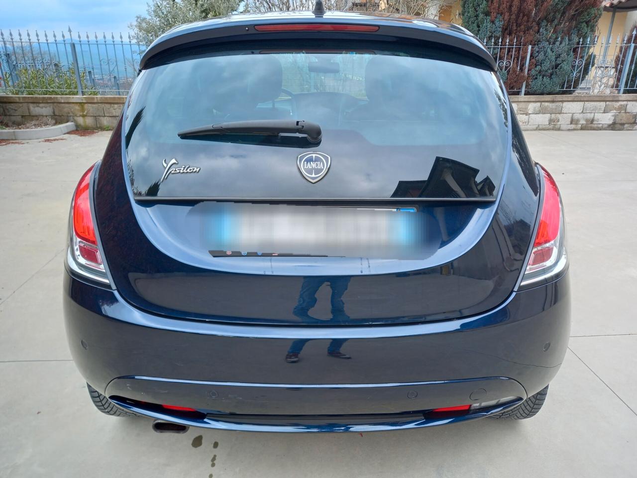 Lancia Ypsilon 1.2 69 CV MYA