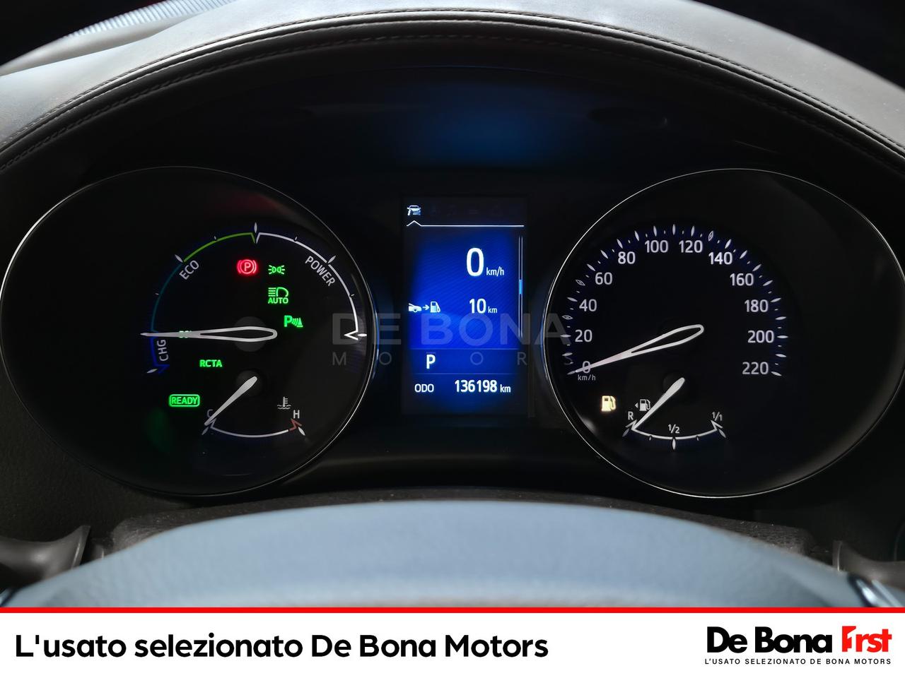 Toyota C-HR 1.8h style 2wd e-cvt my18