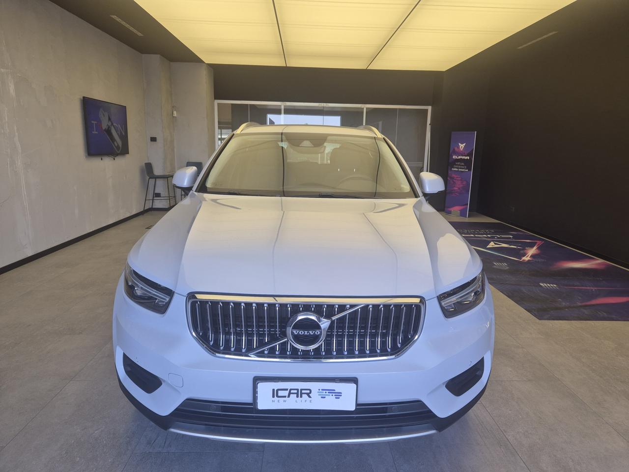 VOLVO XC40 - XC40 1.5 t5 phev Inscription Expression auto my21