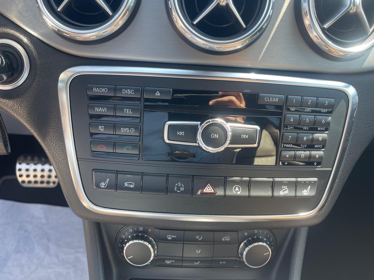 Mercedes Benz GLA200d X156 Premium AMG 4Matic 2.2 CDI 136cv
