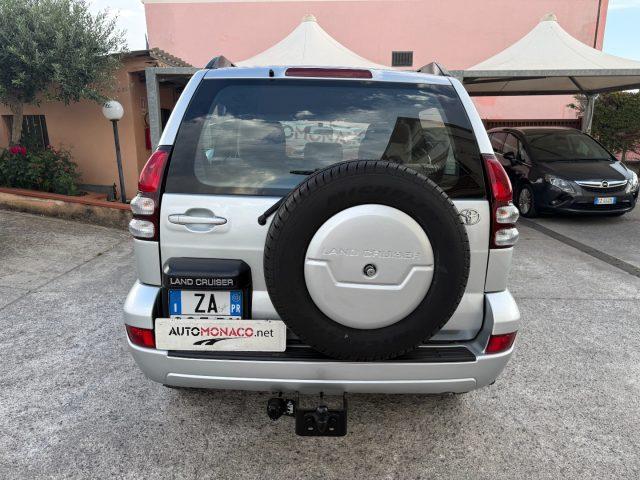 TOYOTA Land Cruiser 3.0 D-4D 16V cat 3 porte Sol