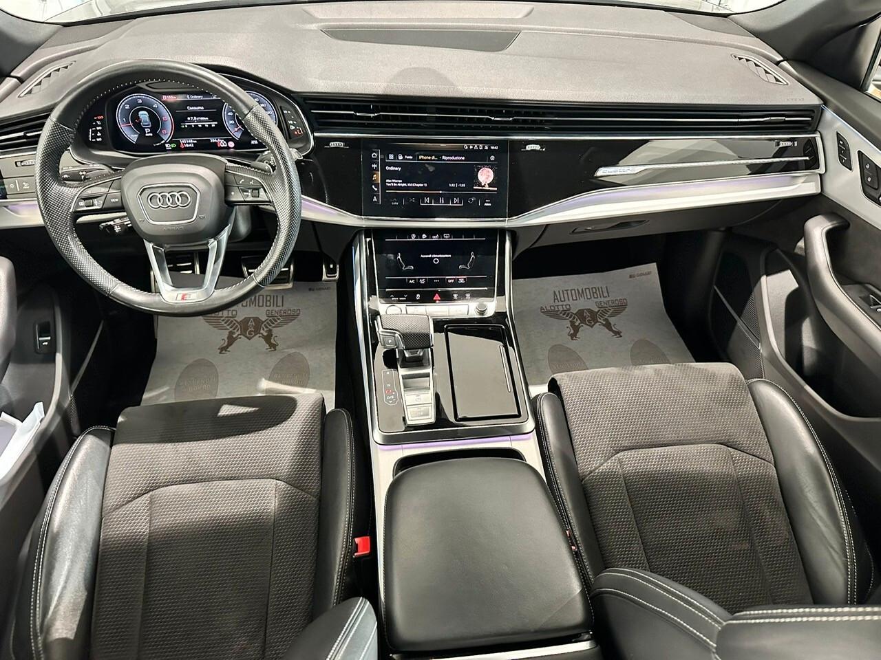 Audi Q8 45TDI 3.0 231 CV Quattro S Line 2020