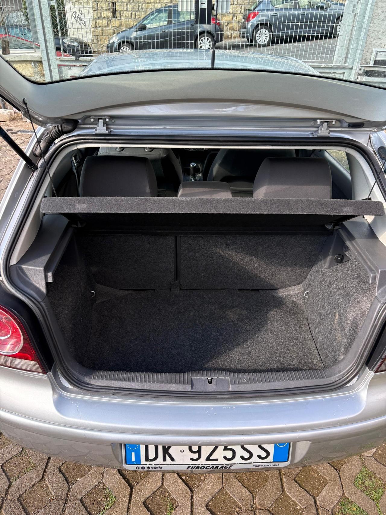 Volkswagen Polo 1.2/70CV 12V 5p. Trendline
