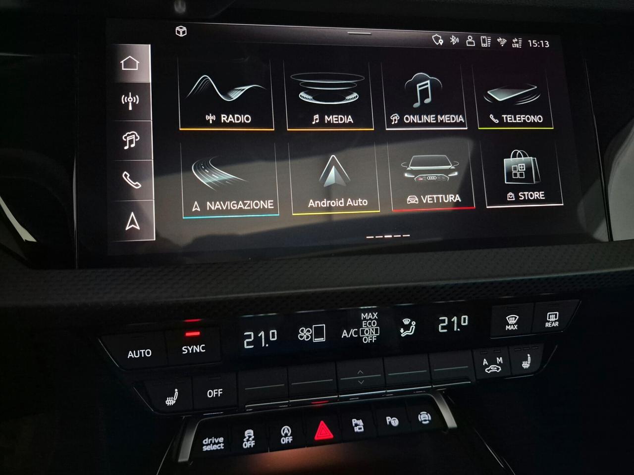 AUDI RS3 SPORTBACK TETTO APRIBILE TORQUE SPLITTER MARMITTE SPORT CARBONIO MATRIX SEDILI ELETTRICI CON MEMORIE HEAD UP DISPLAY