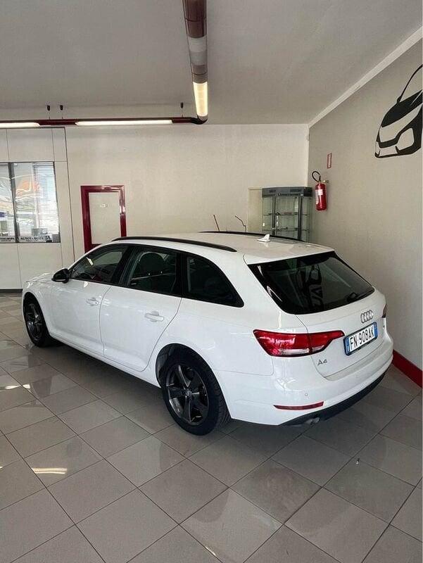 Audi A4 A4 Avant 2.0 TDI 122 CV Business