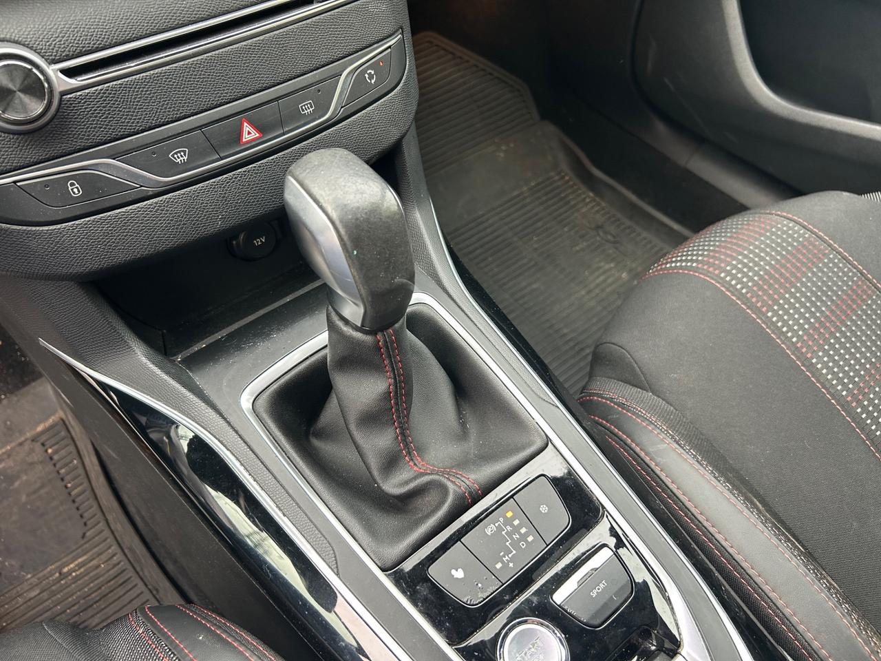 Peugeot 308 BlueHDi 120 S&S EAT6 GT Line