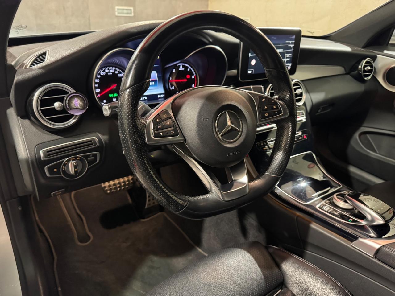 Mercedes-benz C 220 d Auto 4Matic Coupé Premium Plus