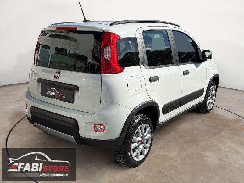 FIAT Panda 0.9 TwinAir 86 Cv 4x4 - 5 Posti, Bluetooth, Clima ecc