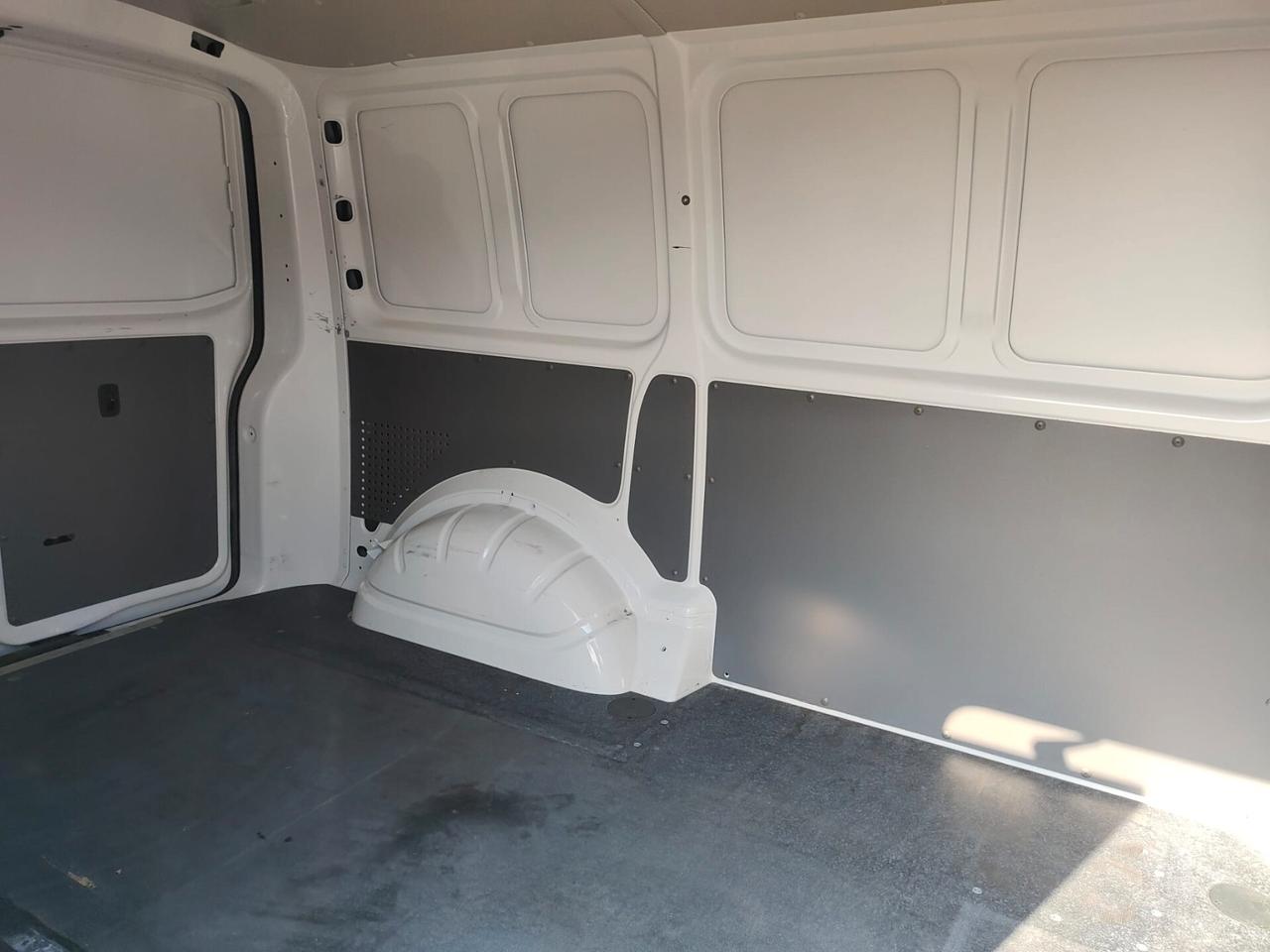 Volkswagen Transporter 2.0 TDI 150CV PC Kombi