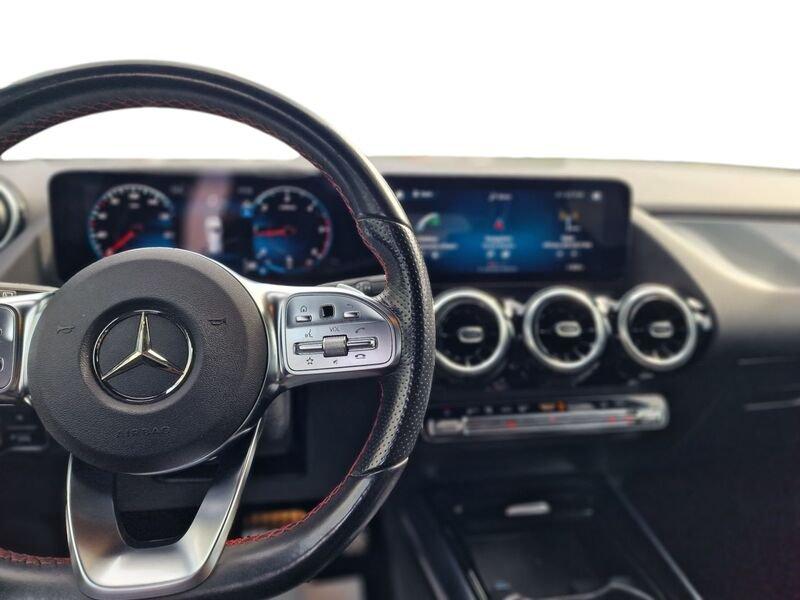 Mercedes-Benz GLA GLA 200 d Premium 4matic AMG-Line IVA ESPOSTA